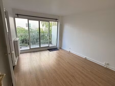 studio non meublé 38m2