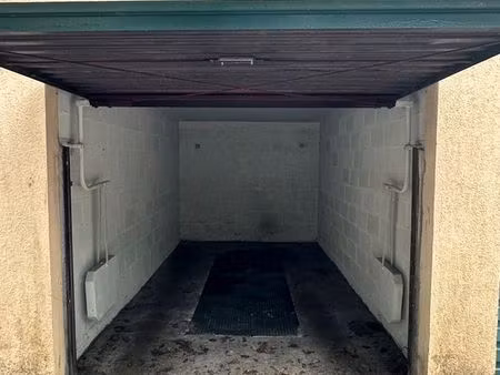 box à louer 13m2