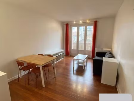 appartement 3 pièces 56 m²