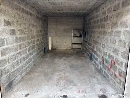 garage à louer