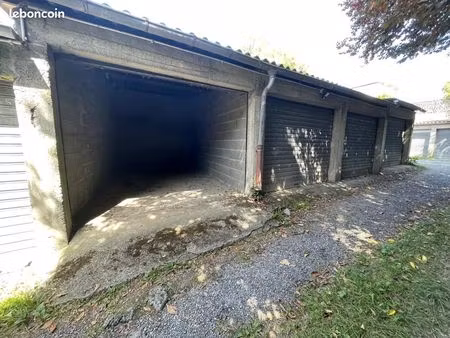 parking/box 14 m² pau
