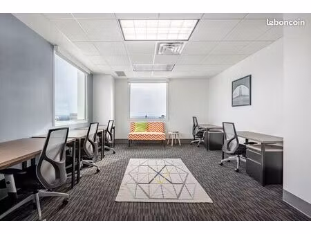 louez un grand espace de bureau pour 50 personnes à marignane, floricity marignane
