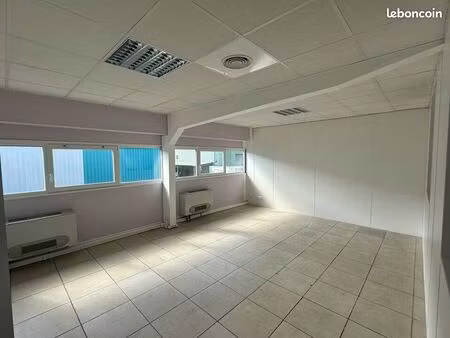 bureaux 98 m² martigues