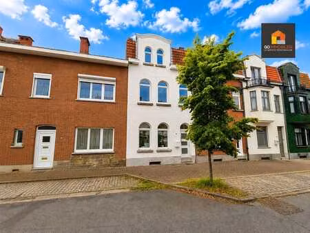 maison 3 chambres entièrement rénové dans le quartier du che