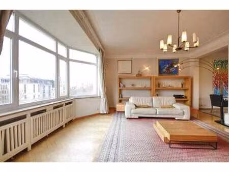 louise : magnifique appartement de 203m² avec terrasse sud !