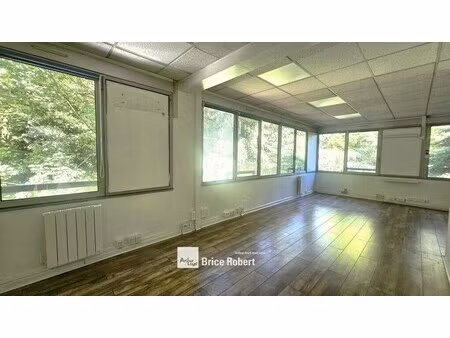 vente bureaux 99 m²