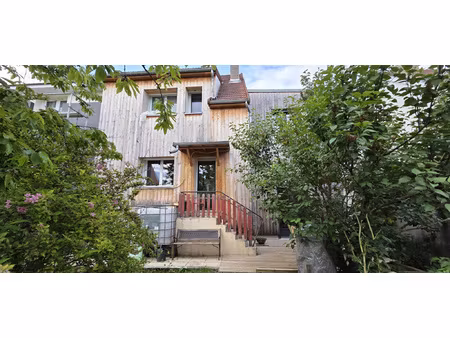 proximite parc colombieres - type 6 avec 4 chambres