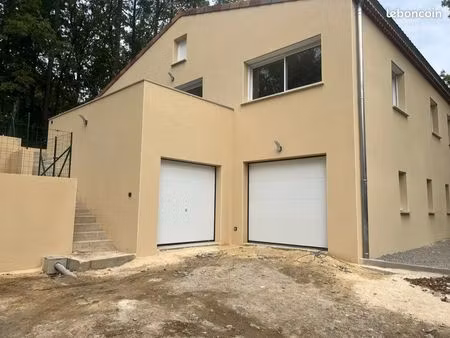 maison de 108m2 avec extérieur fermé