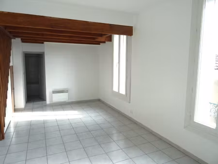 f3 duplex faubourg saint jaumes