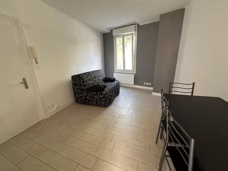 studio meublé proche commerces