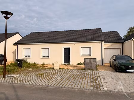 vente maison 4 pièces, 85.00m², bourges