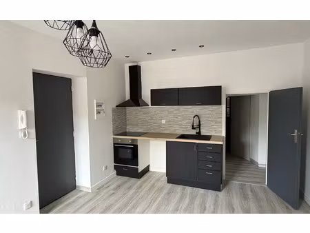 location appartement, m² t-2 à bar-le-duc, 350 €