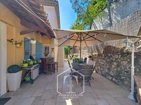 aspremont village – appartement familial de 91 m² avec véritable 2 pièces indépendant de 4