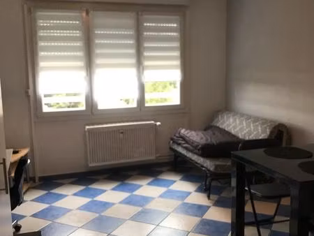 beau studio meuble de 27m2 proche campus saulcy et irts