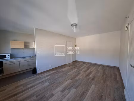a vendre - exclusivite agence giboire - appartement de type 1 bis de 26.32m² a cesson sevi