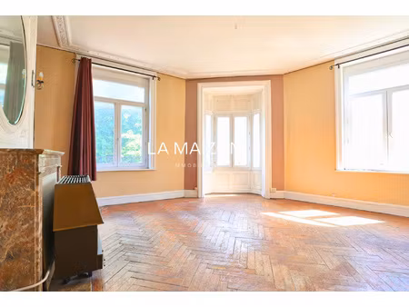 lille cormontaigne / la catho t3 83 m2 à rénover immeu