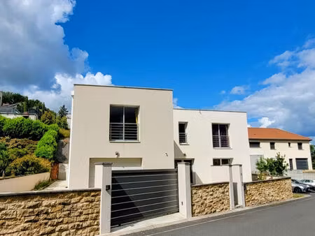 le puy coteau recherché: maison récente 269 m² sur 560 m² de terrain