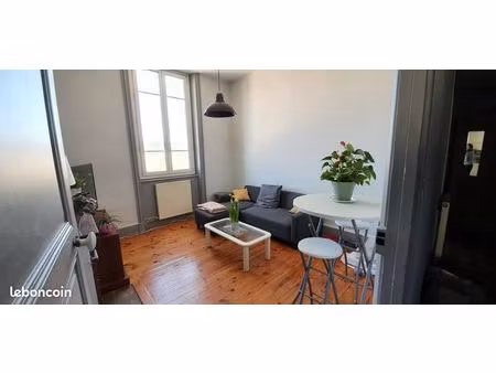 appartement f3 65m² vue dégagée