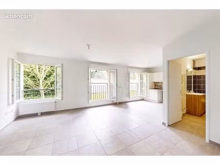 studio 2 pièces 37 m²