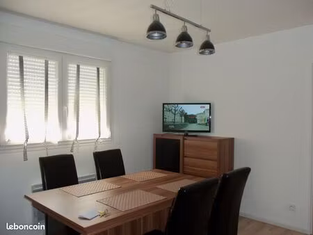 f2 meuble balcon et parking