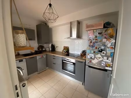 location t2 meublé - lironde