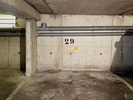 parking/box 10 m² dreux