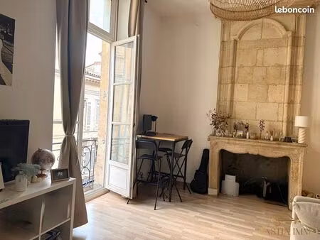 studio 1 pièce 31 m²