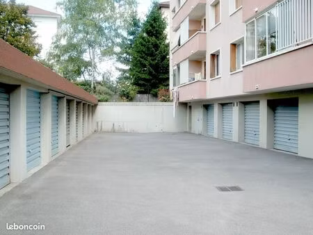 garage annecy centre