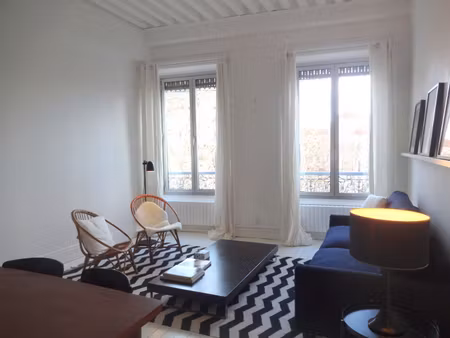 lyon 4 - bd de la croix-rousse - t2 meuble