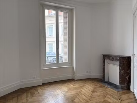 t2 equipe- rue verlaine - nancy