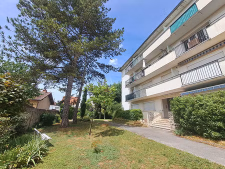 appartement au calme avec balcon - quatier moulins chevreuil