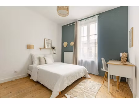 location appartement 1 pièce 15 m² à bordeaux (33100)