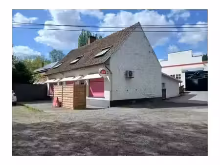 immeuble mixte à vendre avec 2 chambres , tertre (vbe32741)
