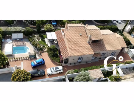 villa d'exception avec piscine