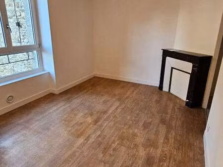 location appartement 2 pièces à dinan (22100) : à louer 2 pièces / 41m² dinan