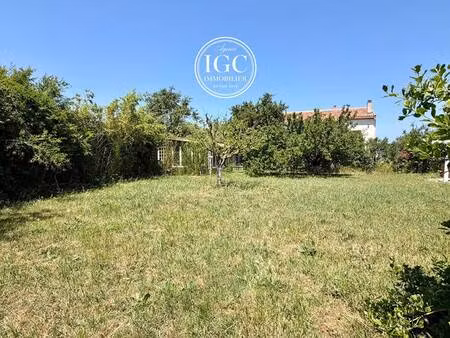 terrain constructible viabilisé à vendre