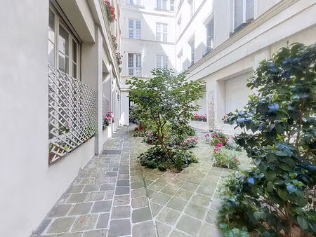 local professionnel paris 7eme 41 m2