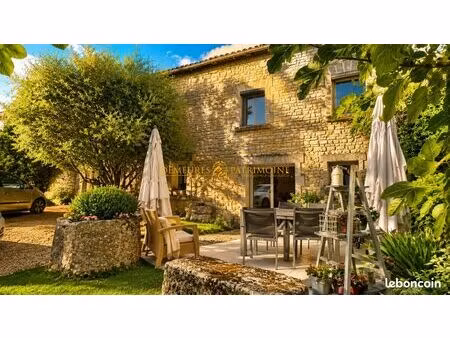 propriété 7 pièces 260 m²