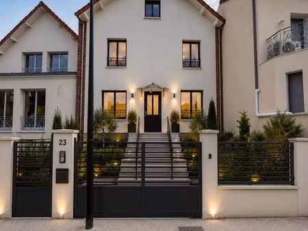 maison 6 pièces 173 m²