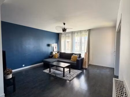 appartement t3 meublé (85m2) avec parking - quartier cépière/arènes