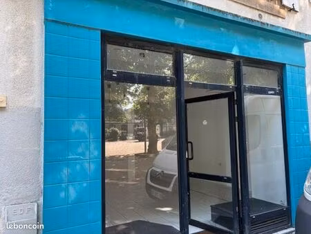 local commercial 57 m² brest