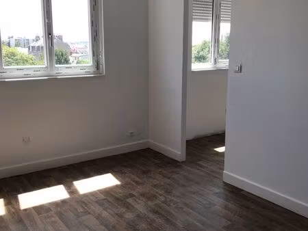 bel appartement 3ème etage 47m2