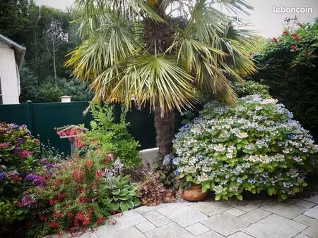 maison 10 pièces 230 m²