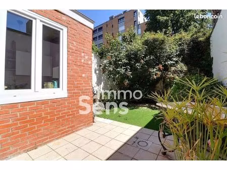 maison 7 pièces 172 m²