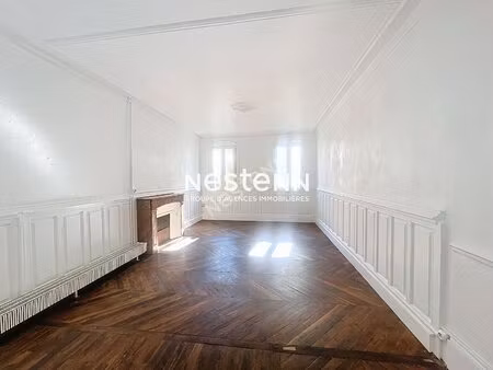 a vendre immeuble auch avec local commercial