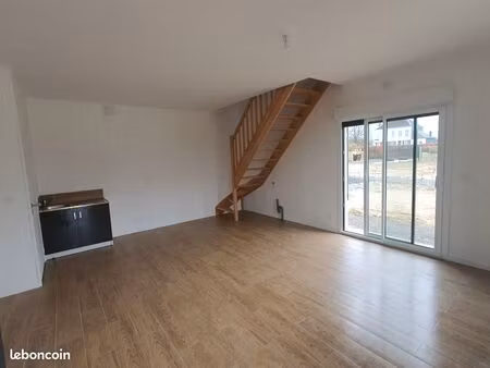 maison mitoyenne f4 avec jardin, parking et robot tondeuse
