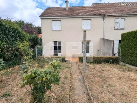 maison 5 pièces 90 m²