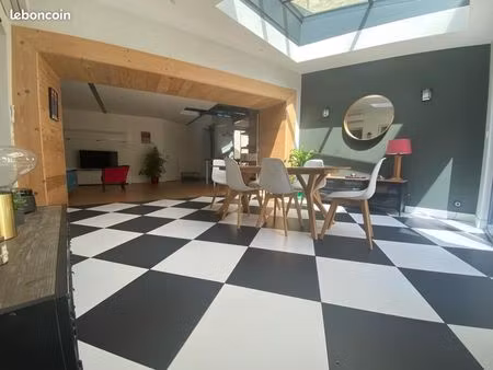 maison 5 pièces 167 m²