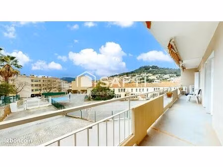 appartement 11 pièces 141 m²