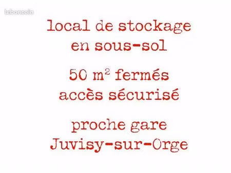 local de stockage / cave de 50 m2